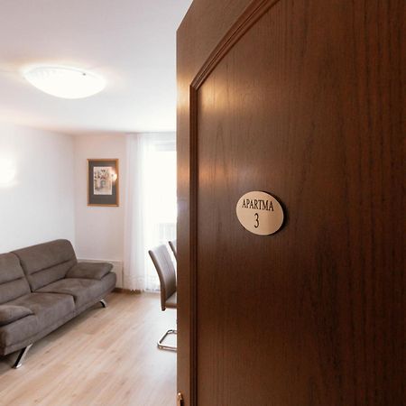 Apartments & Rooms Malej بوينج الغرفة الصورة